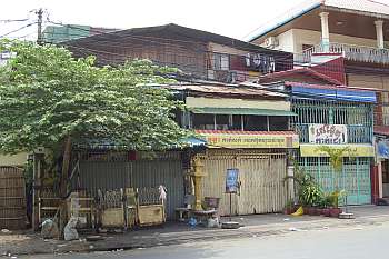 Closed shops at new year time